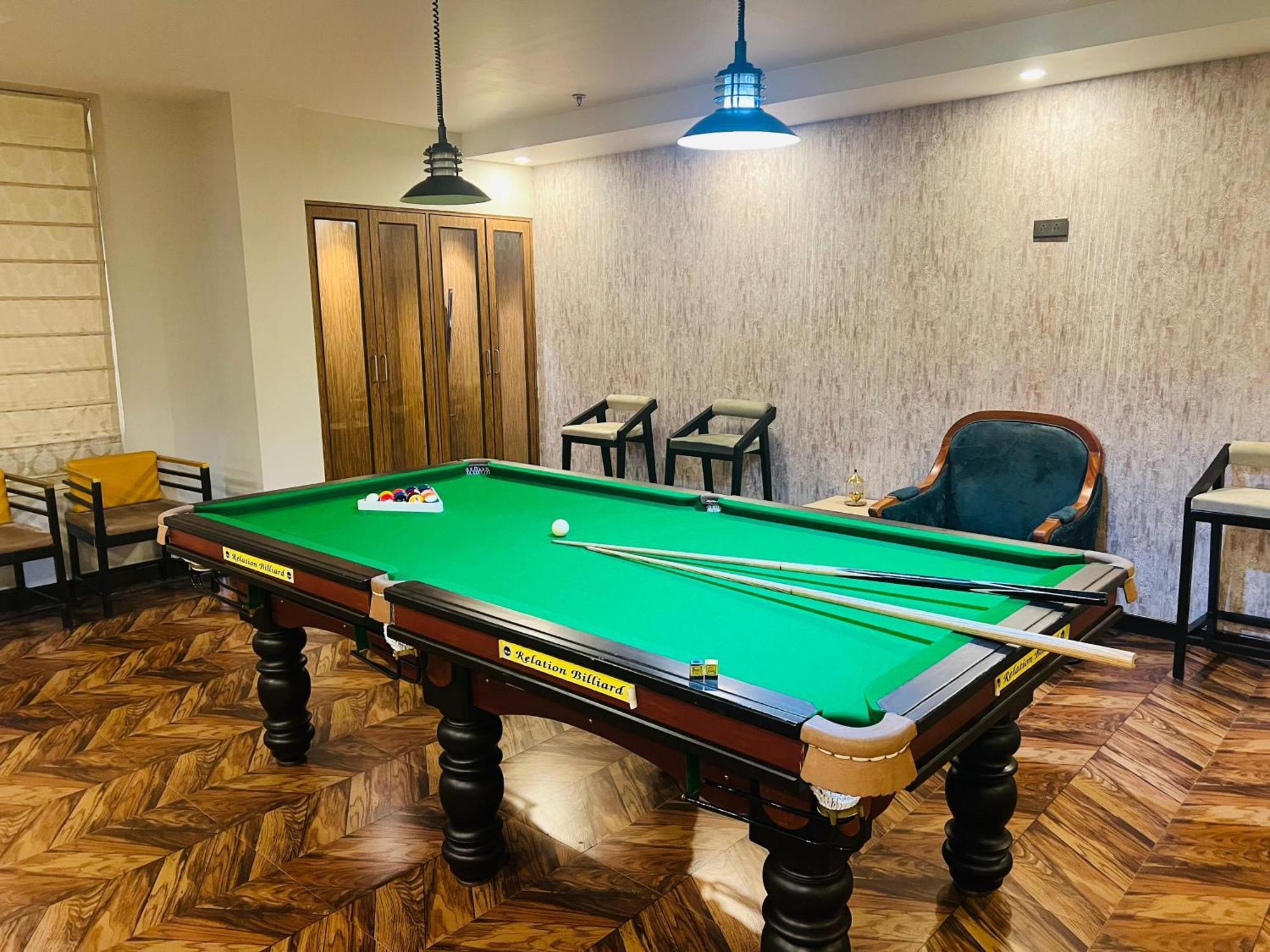 Hotel Golden Retreat Baharampur Exteriér fotografie